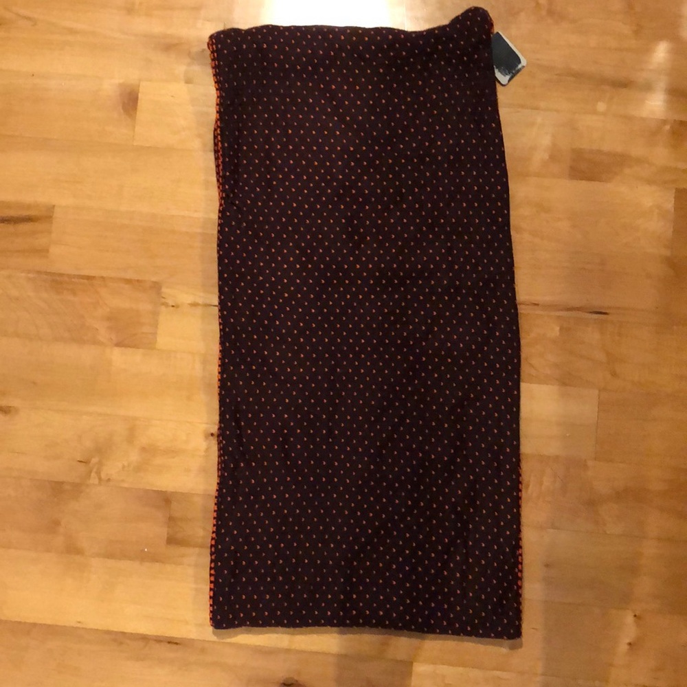 BDG reversible scarf
